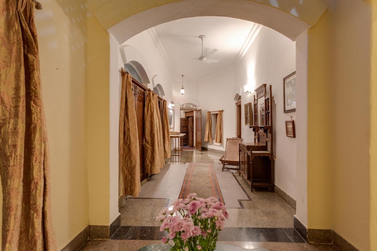 Hostie Chinar Haveli - Heritage Home With Pool, Gurgaon Exterior foto