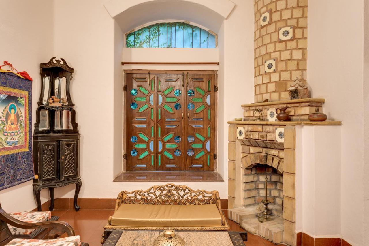 Hostie Chinar Haveli - Heritage Home With Pool, Gurgaon Exterior foto