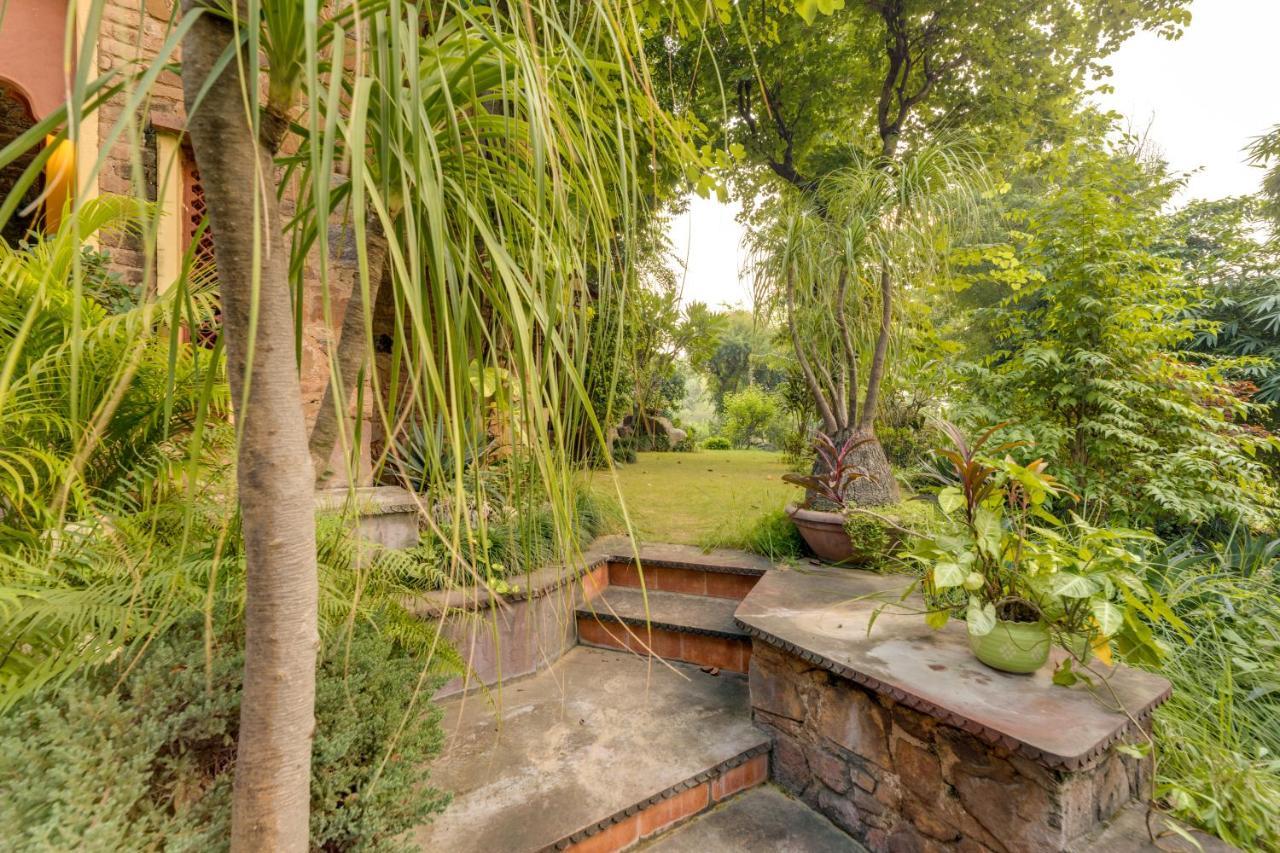 Hostie Chinar Haveli - Heritage Home With Pool, Gurgaon Exterior foto