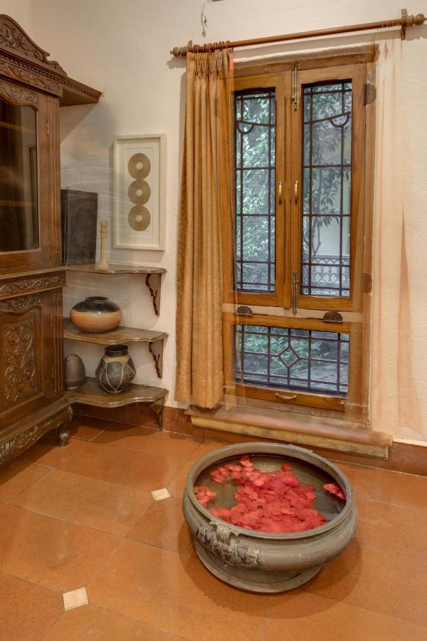 Hostie Chinar Haveli - Heritage Home With Pool, Gurgaon Exterior foto